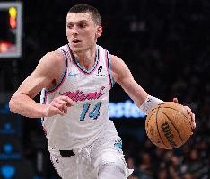 希罗17中13爆砍36分 斯波：我今天没有为他单独画过一个战术